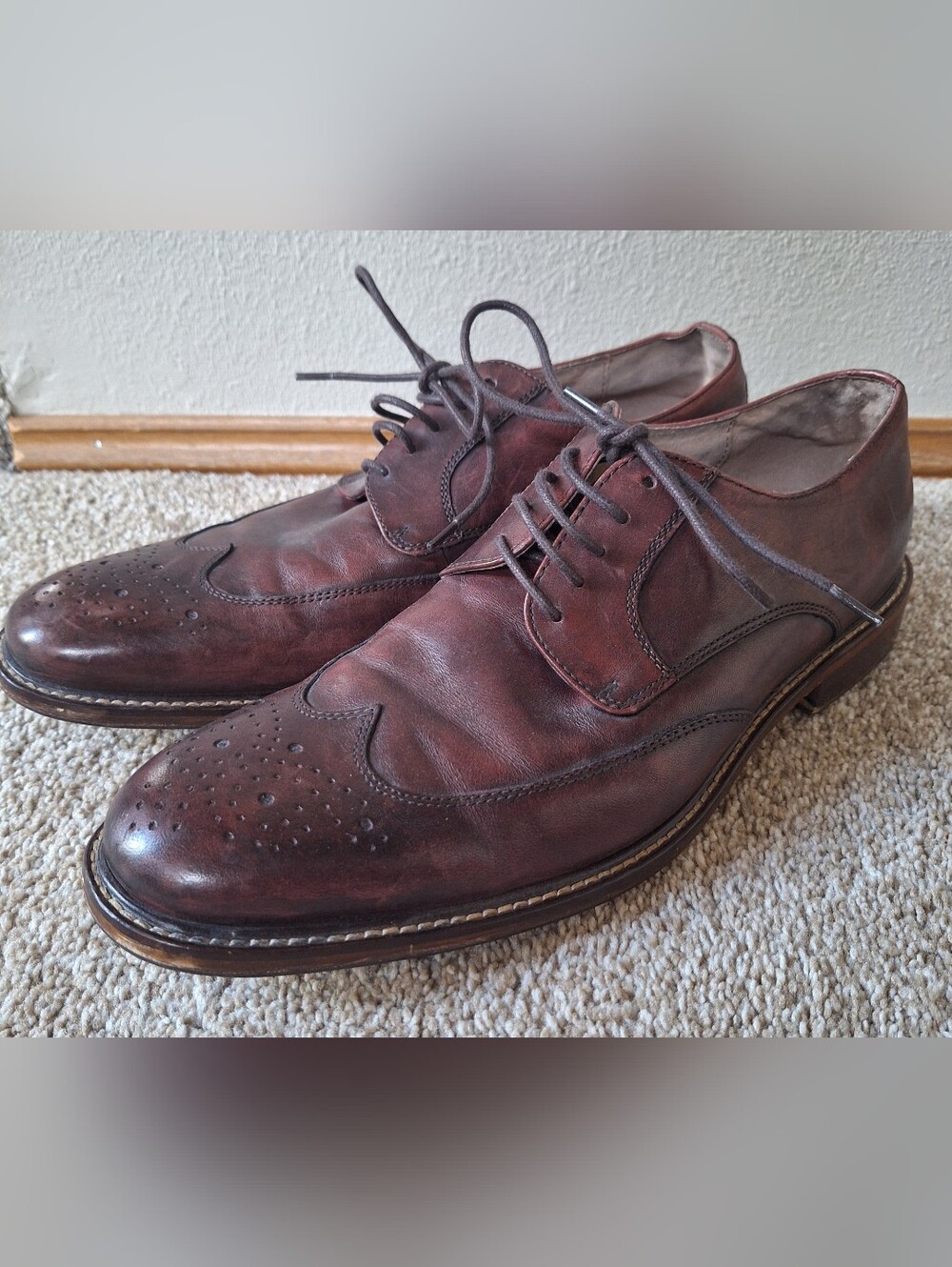 BANANA REPUBLIC Wingtip Brogue Dress Shoes Lace Up Leather Mens Size 10 M